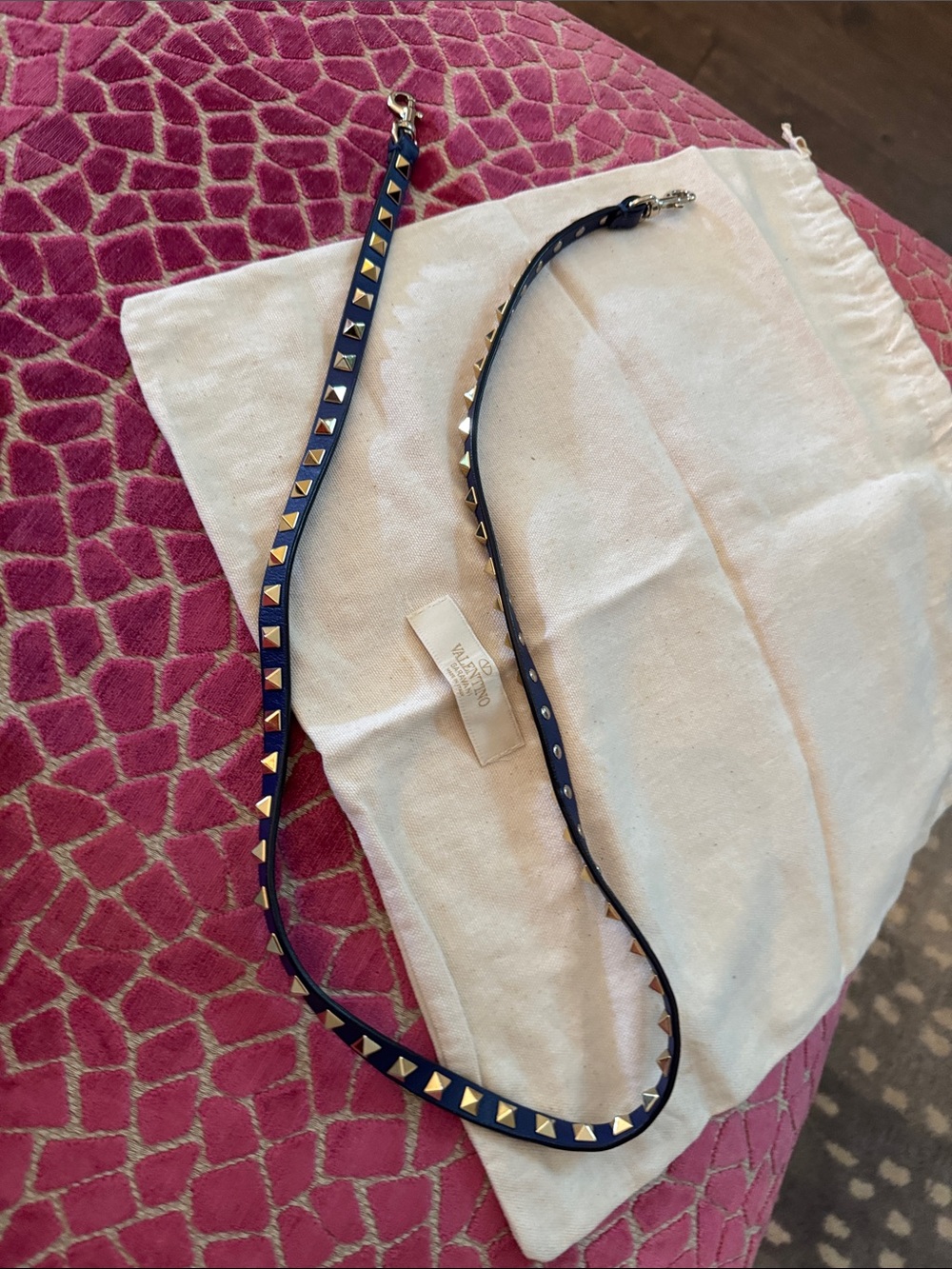 Valentino Garavani Blue Leather Rockstud Shoulder Tote - Picture 7 of 7